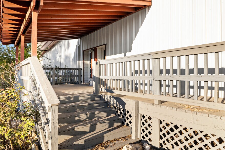 13140 US Highway 281 N, Spring Branch, TX à louer - Photo de l’immeuble – Image 3 sur 14