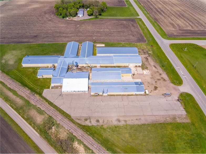 1793 550th St, Wood Lake, MN à vendre - Photo de l’immeuble – Image 2 sur 13