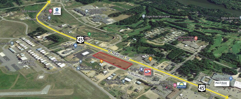 1100 N. Railroad, Eagle River, WI à vendre - Aérien – Image 1 sur 5