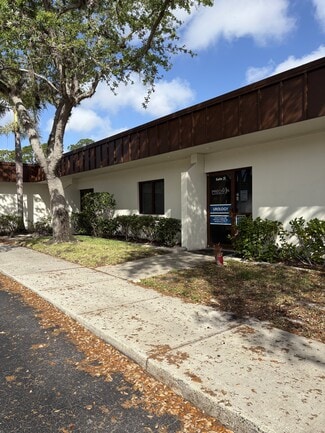 Plus de détails pour 2400 Harbor Blvd, Port Charlotte, FL - Bureau à vendre