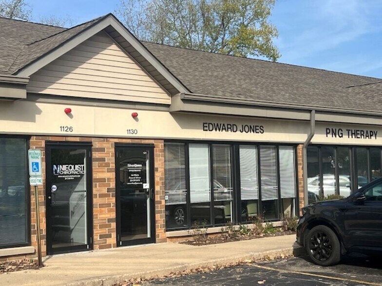 1114 N Main St, Algonquin, IL à louer - Photo de l’immeuble – Image 1 sur 6