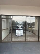 805-865 NW 119 St, Miami, FL à louer Photo intérieure– Image 2 sur 7