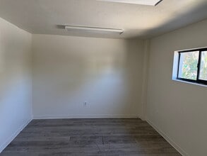 3434 SW 24th Ave, Gainesville, FL à louer Photo intérieure– Image 2 sur 6