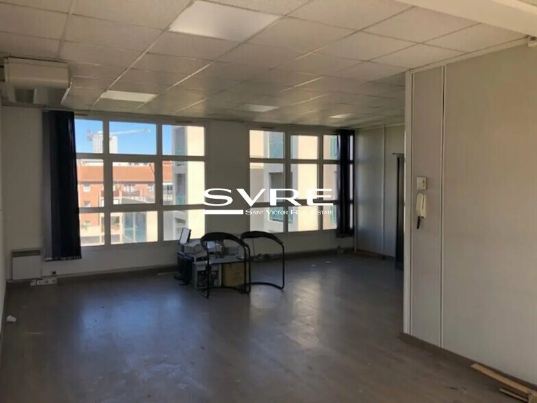 Bureau dans Marseille à louer - Photo de l’immeuble – Image 3 sur 6