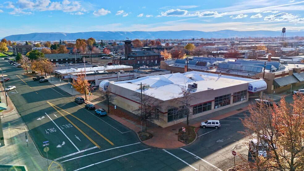 310 E Chestnut Ave, Yakima, WA à vendre - Photo de l’immeuble – Image 3 sur 13