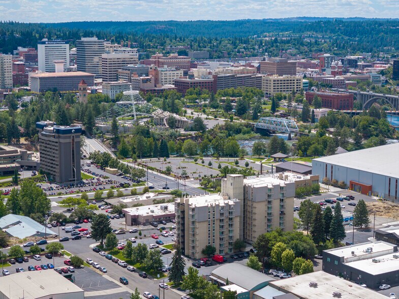 930 N Washington St, Spokane, WA à vendre - Photo de l’immeuble – Image 2 sur 15