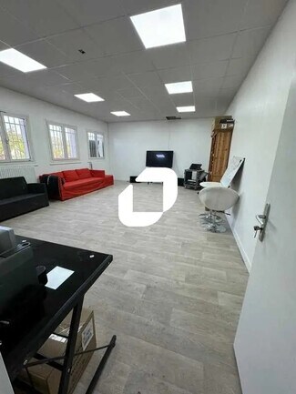 Plus de détails pour Bureau à louer