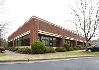 Plus de détails pour 101 Towerview Ct, Cary, NC - Local d'activités à louer