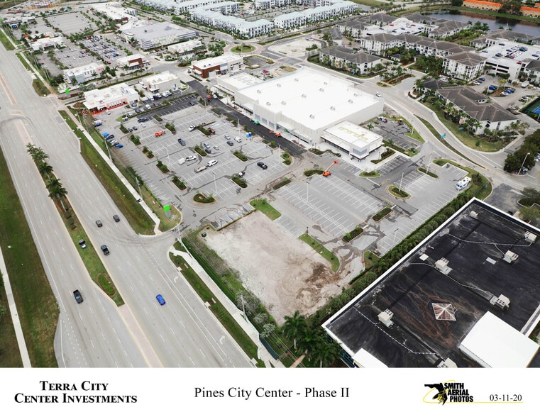 10200 Pines Blvd, Pembroke Pines, FL à louer - Aérien – Image 3 sur 15