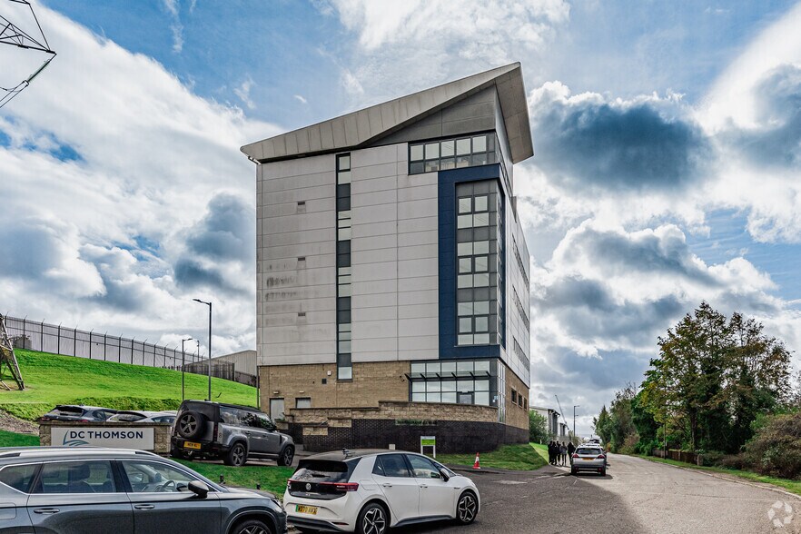 50 High Craighall Rd, Glasgow à louer - Photo de l’immeuble – Image 2 sur 2