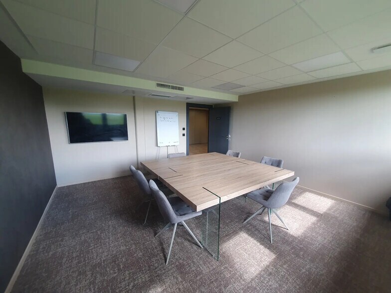 8 Rue Du Parc, Oberhausbergen à louer - Photo intérieure – Image 3 sur 11