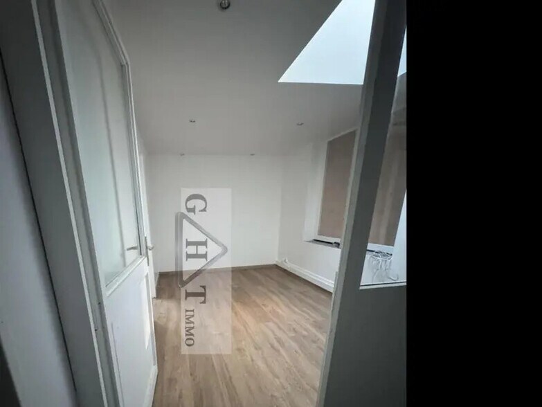 Bureau dans Ivry-sur-Seine à louer - Photo intérieure – Image 2 sur 9
