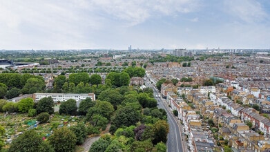 1-7 Fulham High St, Londres, LND - VUE AÉRIENNE  vue de carte