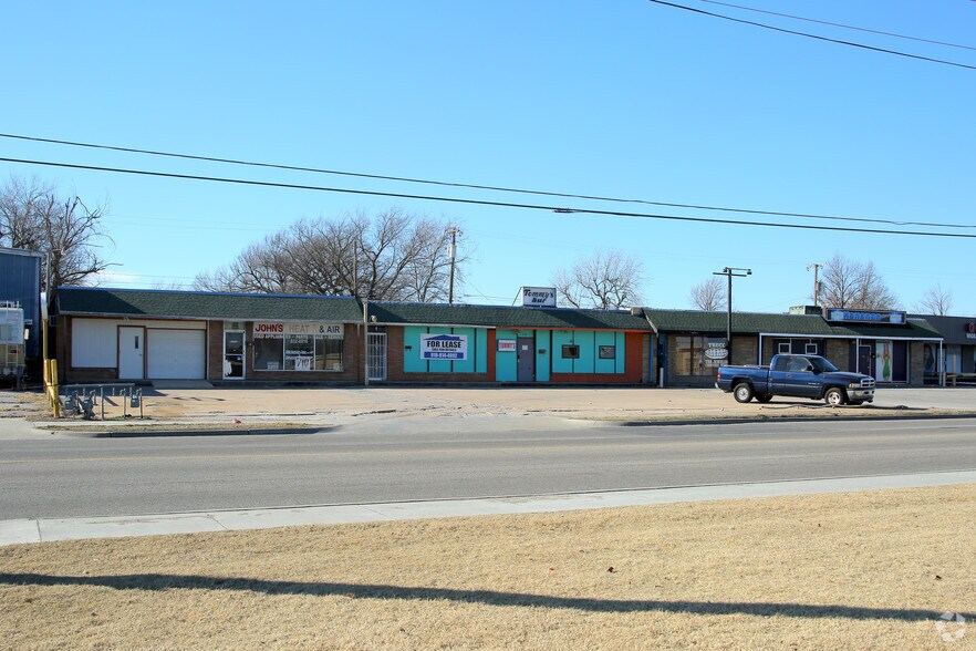 716-720 N Sheridan Rd, Tulsa, OK à louer - Photo de l’immeuble – Image 2 sur 3