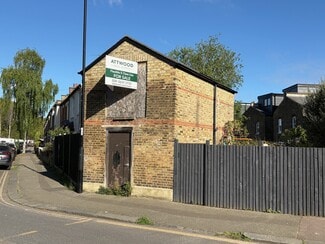 Plus de détails pour 68b Fernbrook Road, Londres - Bureau à vendre