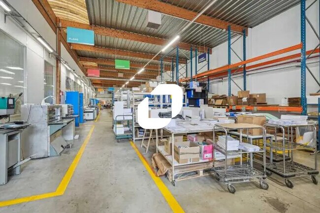 Plus de détails pour Différents types d’espaces à louer