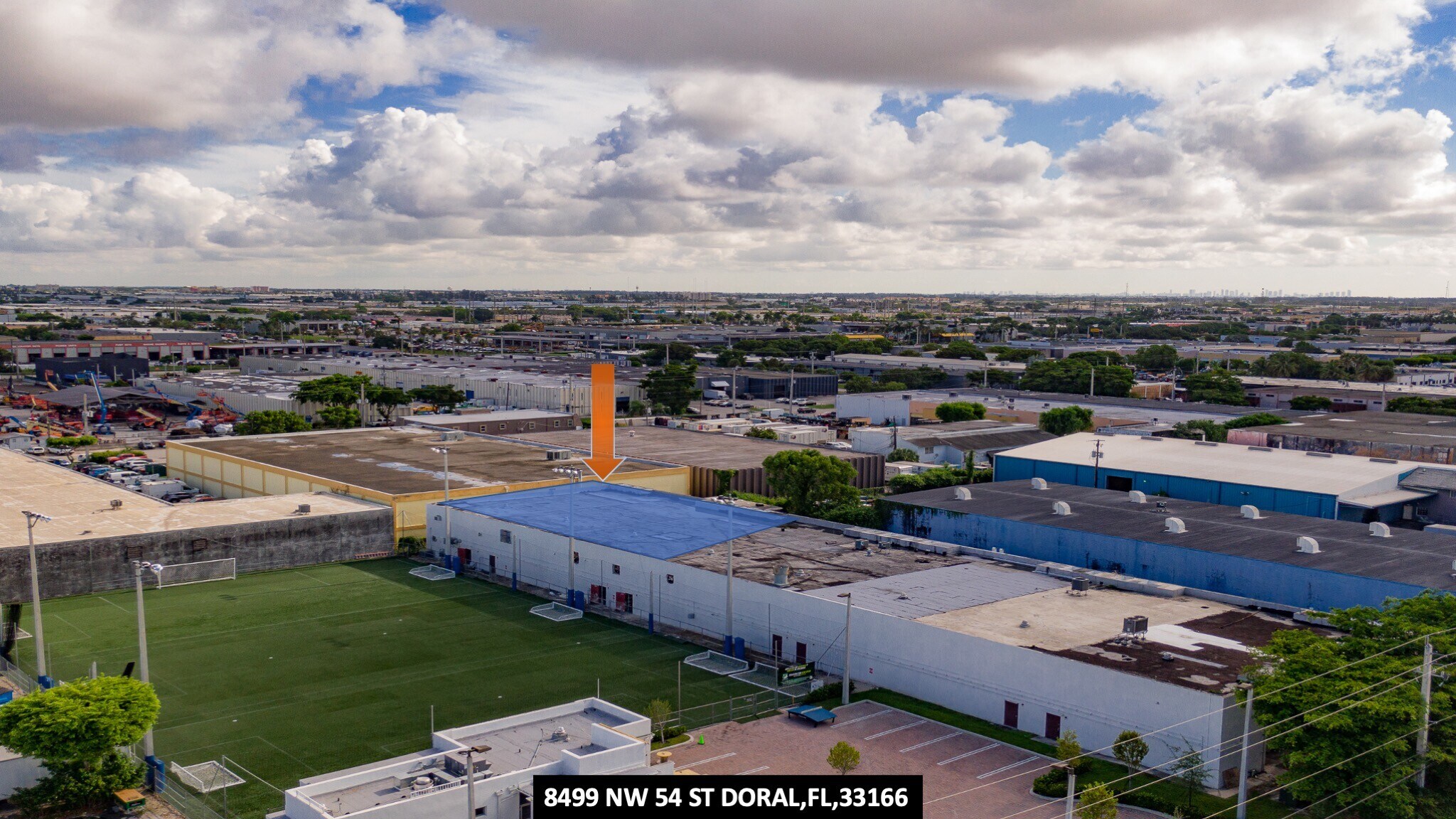 8485-8499 NW 54th St, Miami, FL à vendre Photo principale– Image 1 sur 38