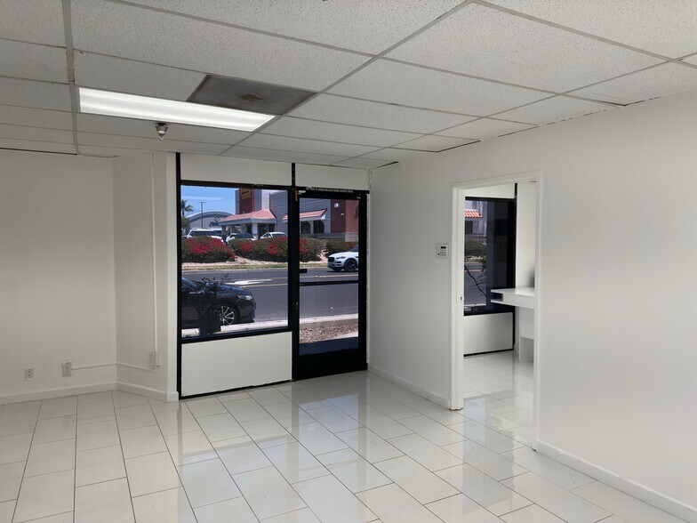 1830 Lockwood St, Oxnard, CA à louer - Photo de l’immeuble – Image 3 sur 23