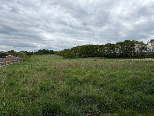 Stonehenge Road, Durrington à vendre - Photo de l’immeuble – Image 3 sur 5