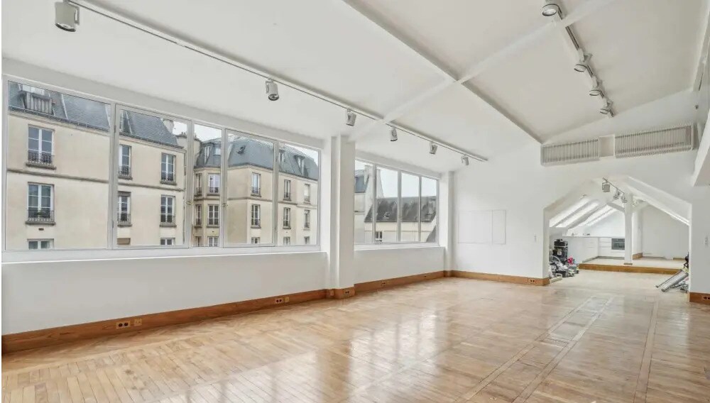 Bureau dans Paris à louer Photo de l’immeuble– Image 1 sur 10