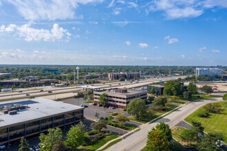 823 Commerce Dr, Oak Brook, IL - VUE AÉRIENNE  vue de carte - Image1