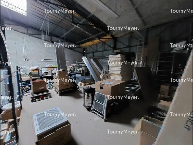 Local d’activités dans Toulouse à louer - Photo de l’immeuble – Image 3 sur 5