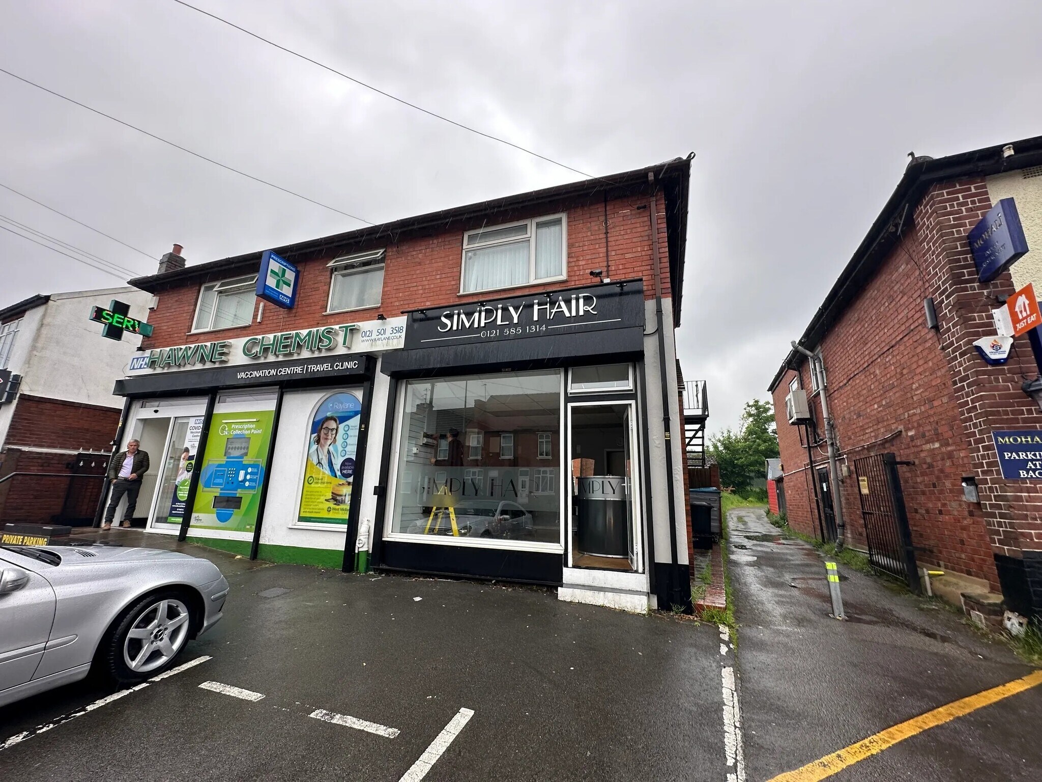 177A Stourbridge Rd, Halesowen à louer Photo de l’immeuble– Image 1 sur 6