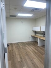 12995 S Cleveland Ave, Fort Myers, FL à louer Photo intérieure– Image 2 sur 6