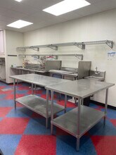 300 Jonestown Rd, Winston-Salem, NC à louer Photo intérieure– Image 1 sur 3