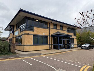 Plus de détails pour John Tate Rd, Hertford - Bureau à louer