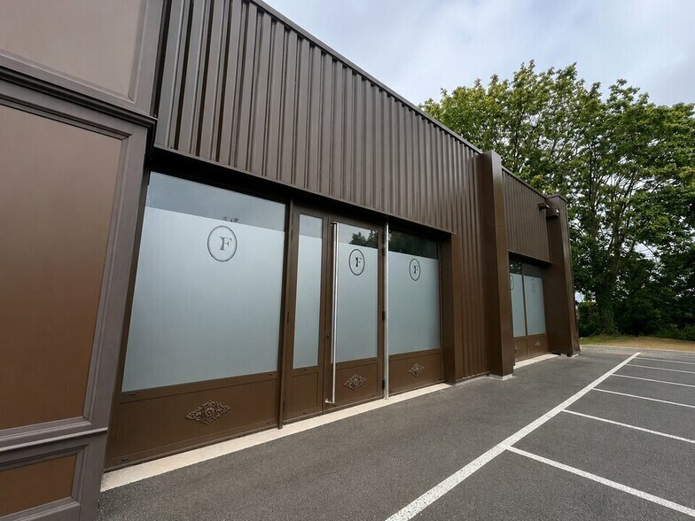 Local commercial dans Harfleur à louer - Photo de l’immeuble – Image 2 sur 3