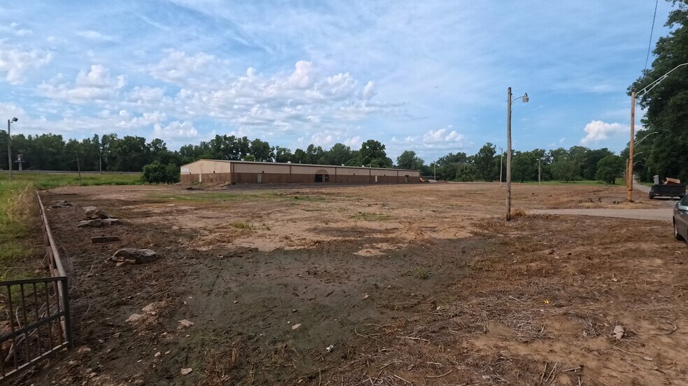 5800 Midland Blvd, Fort Smith, AR à louer - Photo de l’immeuble – Image 3 sur 19