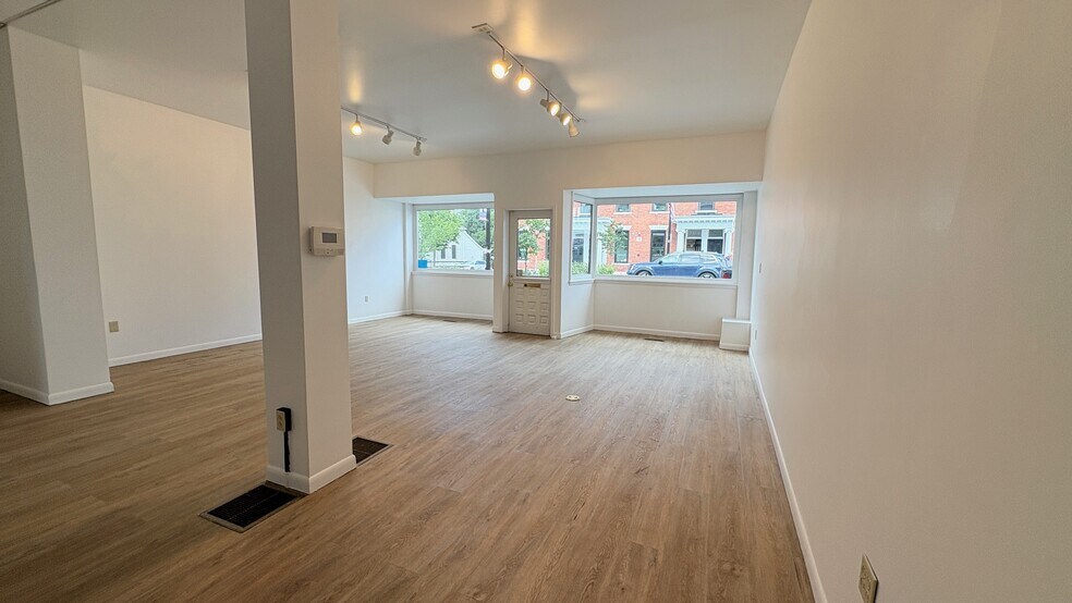 203 Warren St, Hudson, NY à louer - Photo de l’immeuble – Image 2 sur 9