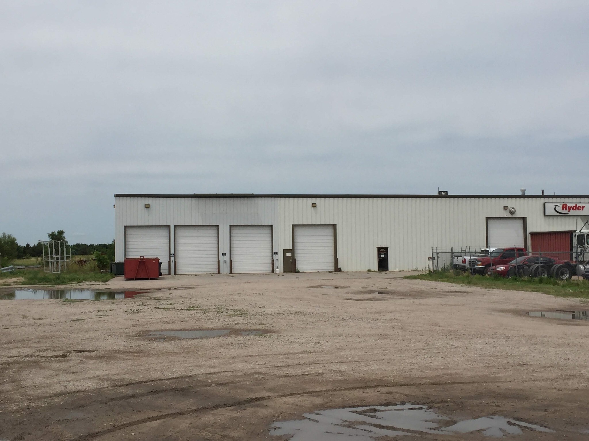 4035 Stauss Rd, Grand Island, NE à louer Photo principale– Image 1 sur 3
