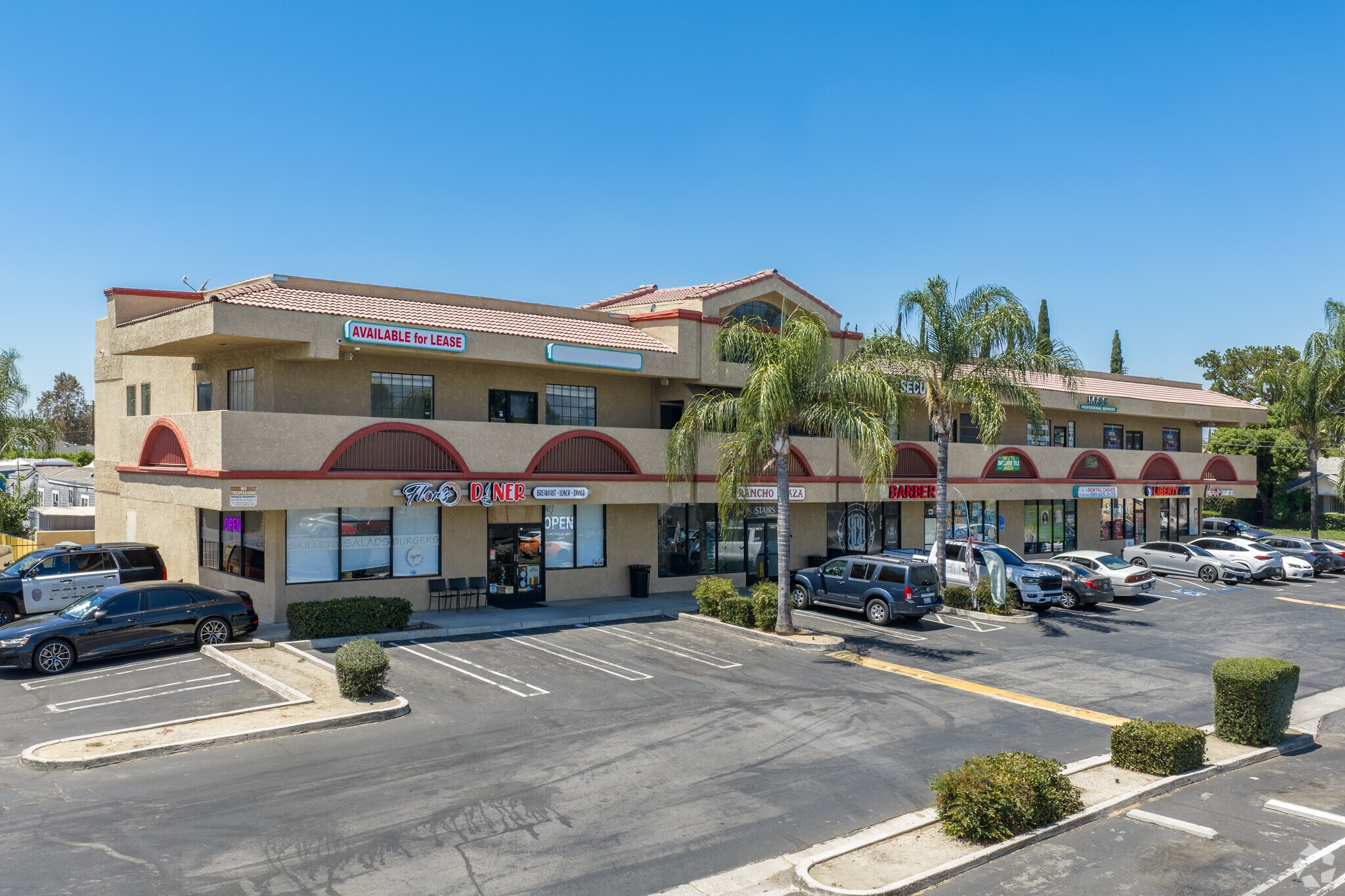 821-833 W Valley Blvd, Colton, CA à vendre Photo principale– Image 1 sur 10
