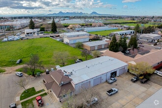 1633 Starr Dr, Yuba City, CA - Vue aérienne  vue de carte - Image1