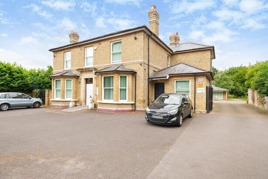 98 Saint Peters Way, Hayes à vendre - Photo de l’immeuble – Image 2 sur 19