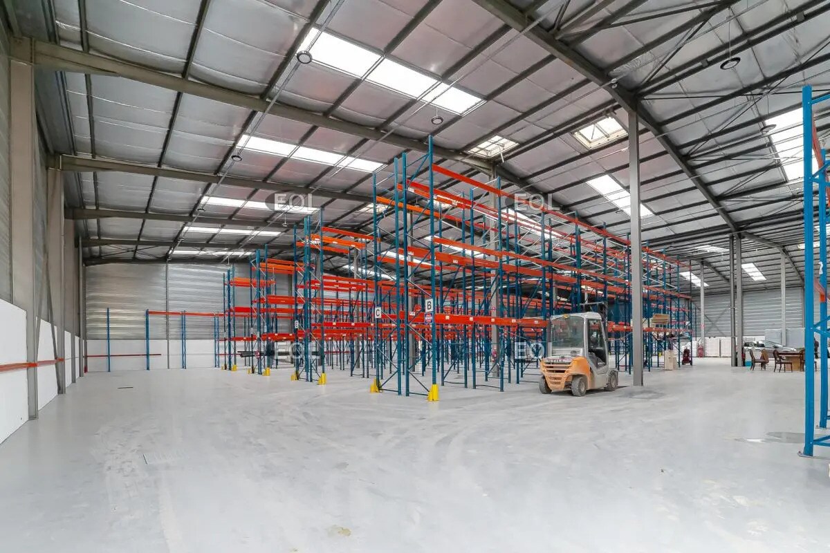 Local d’activités dans Dammartin-en-Goële à louer Photo intérieure– Image 1 sur 16