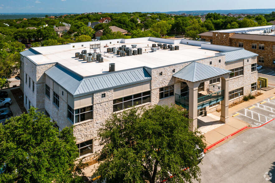 11612 Bee Caves Rd, Austin, TX à louer - Photo de l’immeuble – Image 1 sur 8