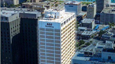 600 Leopard St, Corpus Christi, TX à vendre Photo de l’immeuble– Image 1 sur 4