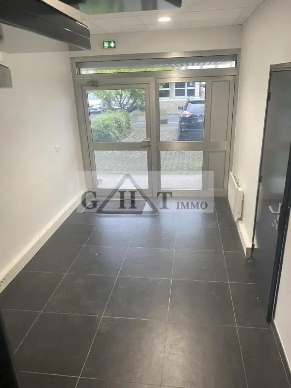 Industriel/Logistique dans Bonneuil-sur-Marne à louer Photo de l’immeuble– Image 1 sur 5