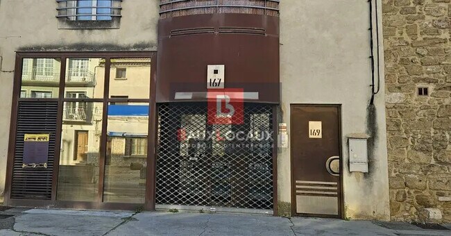Plus de détails pour Local commercial à louer
