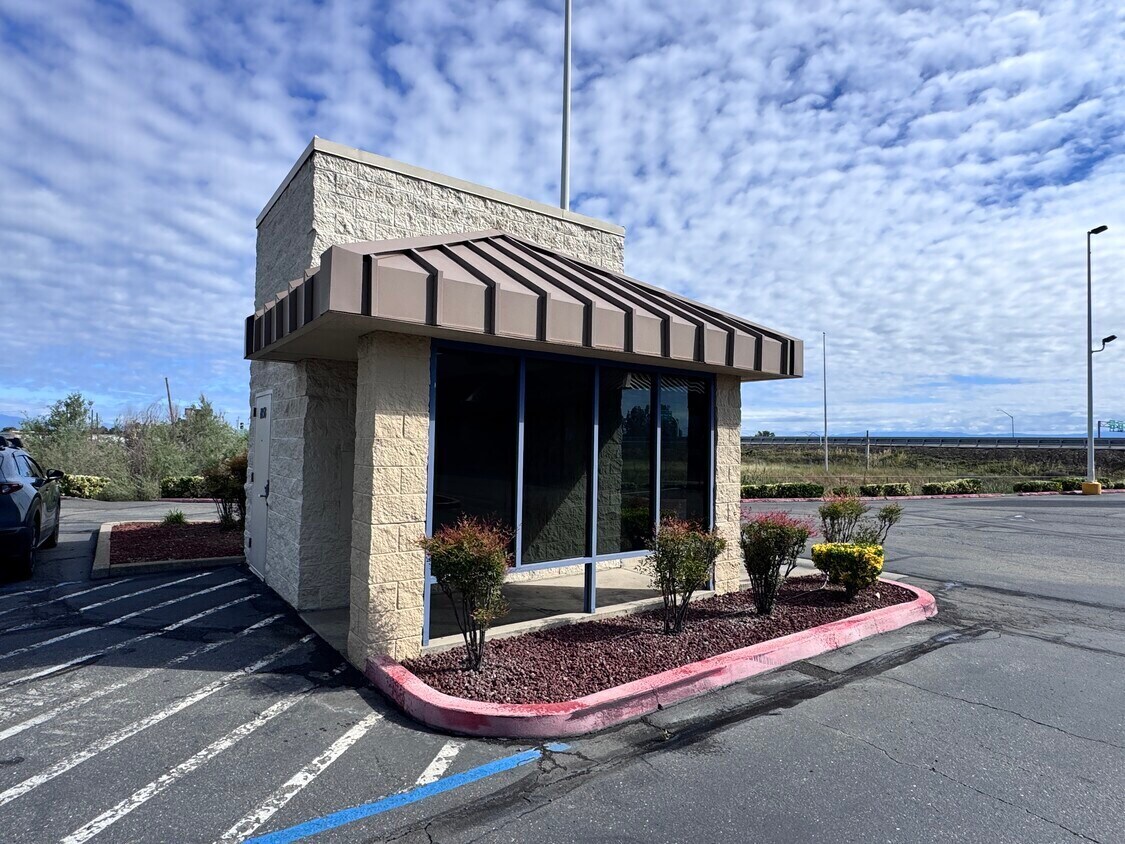 1699-1785 State Highway 273, Anderson, CA à louer Photo intérieure– Image 1 sur 4