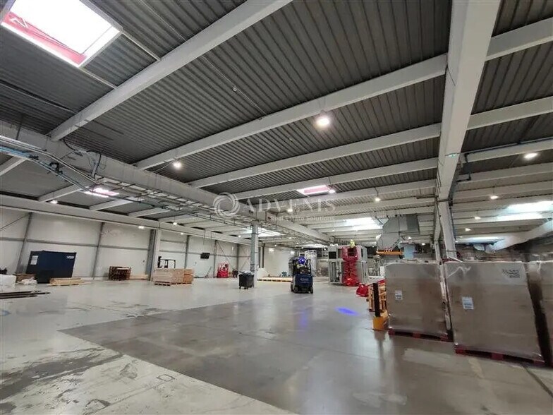 Industriel/Logistique dans Nissan-lez-Enserune à louer - Photo de l’immeuble – Image 1 sur 7