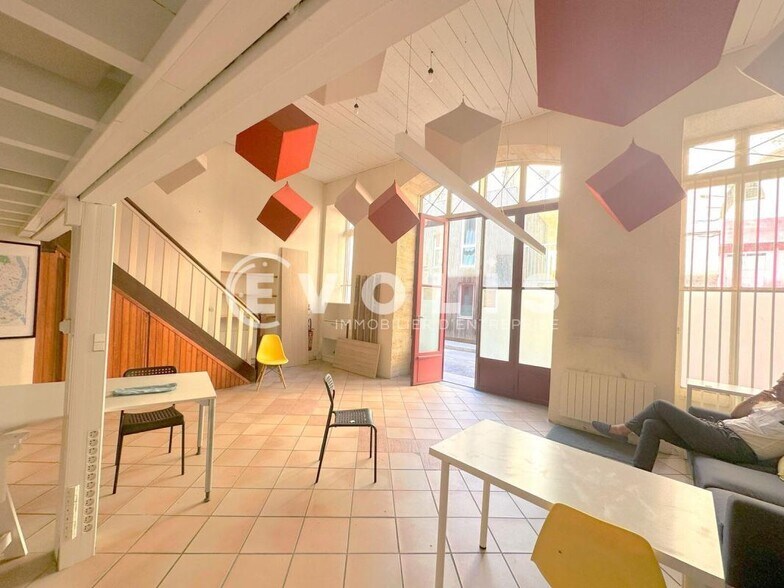 24 Rue Latour, Bordeaux à vendre - Photo intérieure – Image 1 sur 5