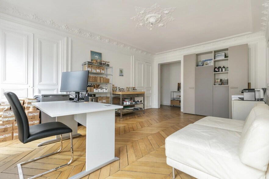 2 Rue Rossini, Paris à louer - Photo de l’immeuble – Image 2 sur 13