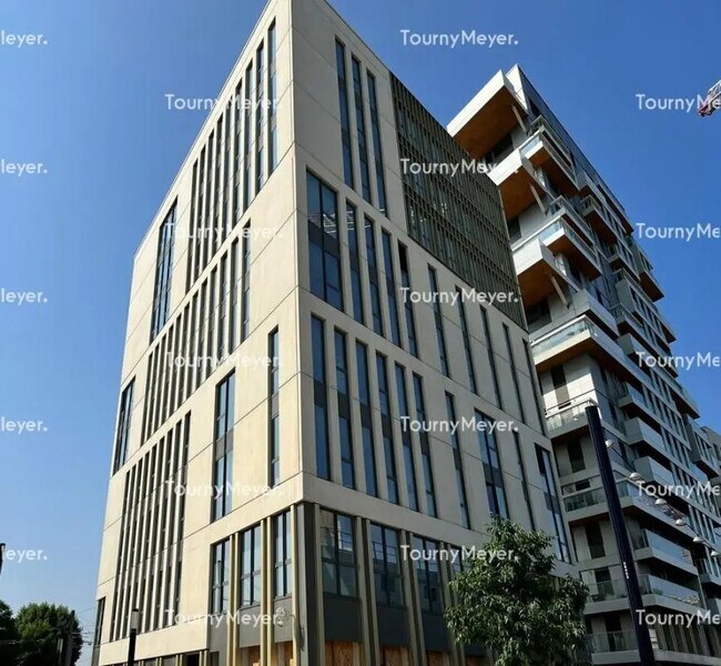 Plus de détails pour Bureau à louer