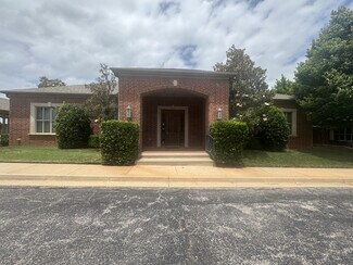 Plus de détails pour 7005 N Robinson Ave, Oklahoma City, OK - Bureau à louer