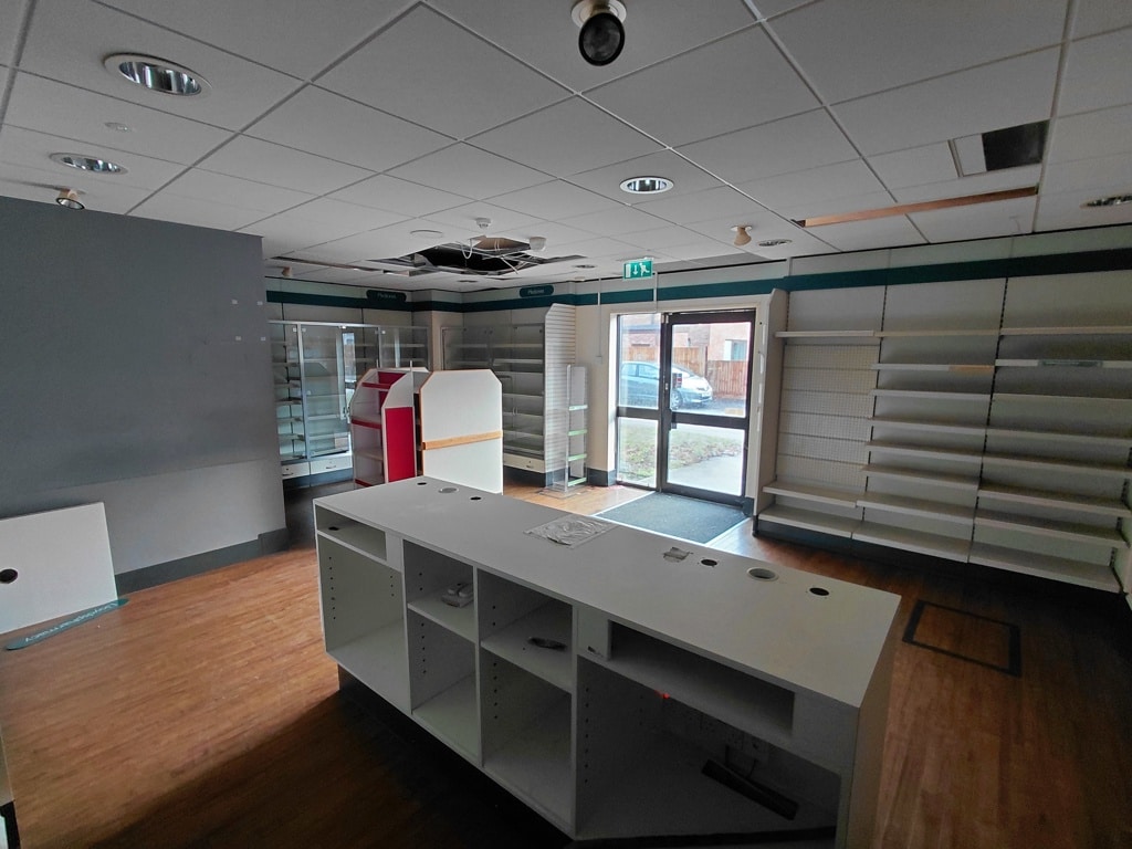 90 Victoria Rd, Horley à louer Photo intérieure– Image 1 sur 3