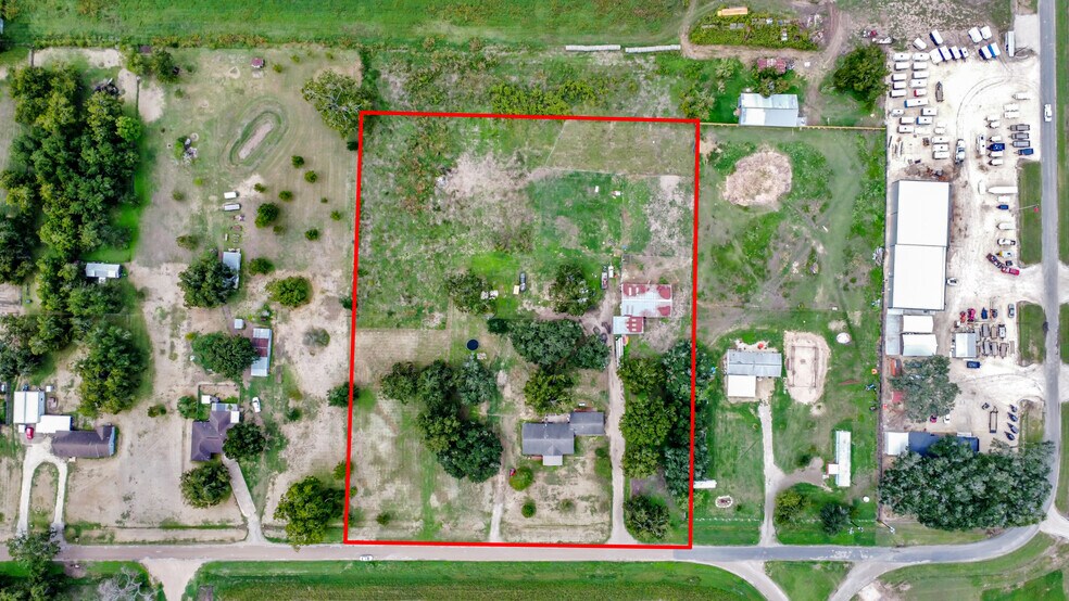 2535 County Road 231, Wharton, TX à vendre - Photo de l’immeuble – Image 2 sur 31